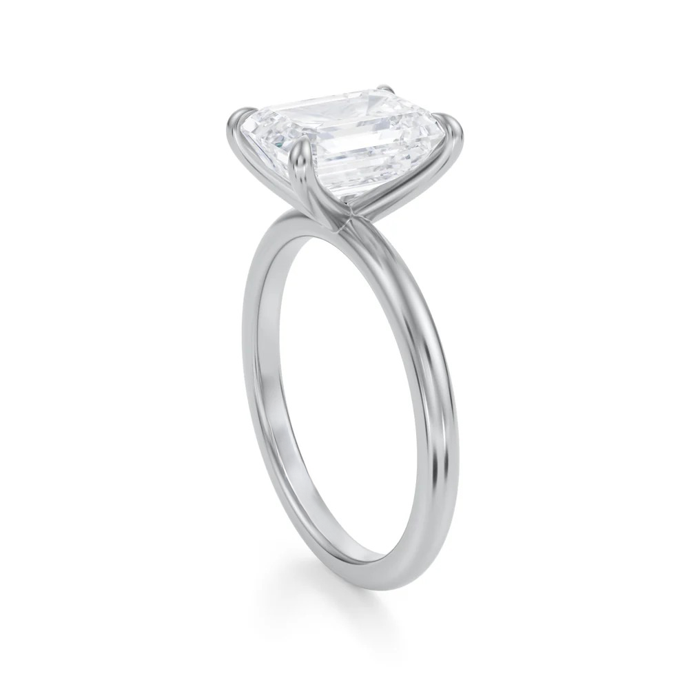 Emerald Solitaire Ring 4-Prong